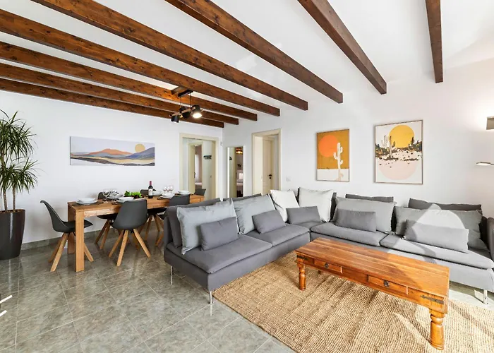 3 Vipvipvillas Tías